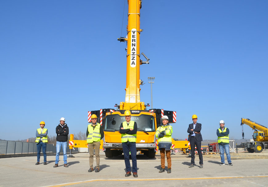 French customers of Vernazza Autogru book new Grove GMK5250XL-1 before it even leaves Manitowoc factory